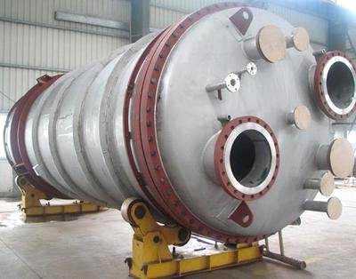 Pressure vessel tower