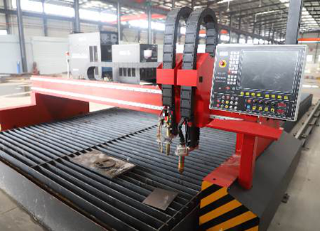 Huayuan plasma cutting machine: 4000mm * 12000mm